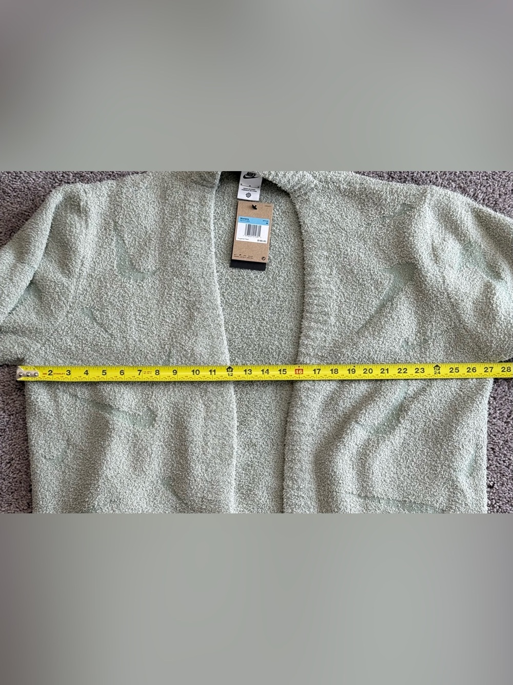 Nike Oversized Phoenix Cozy Knit Bouclé Cardigan FZ1711-370 Womens Size Medium - Picture 3 of 5